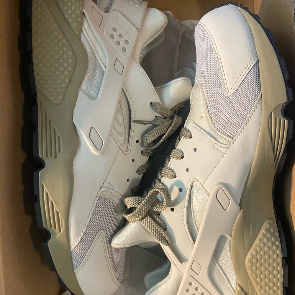Nike Huarache light bone